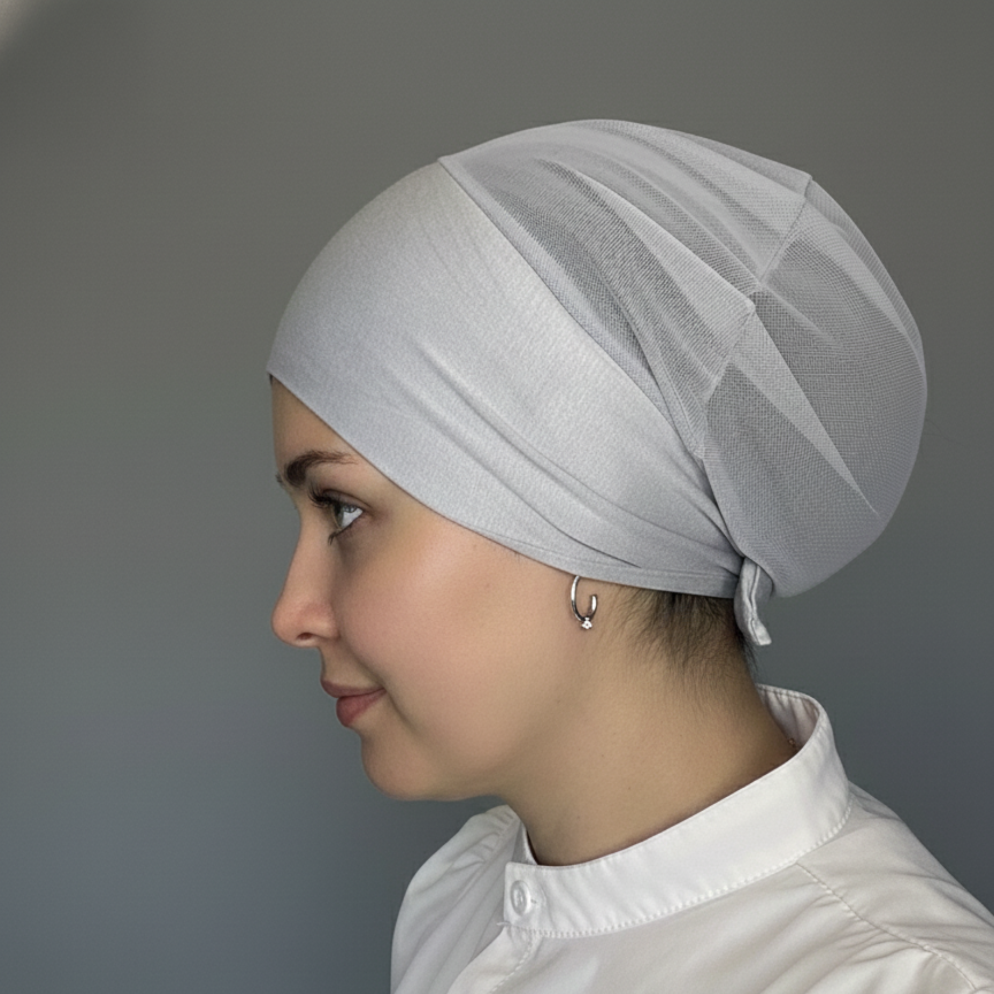 Straight Front, Closed Back - Light Grey