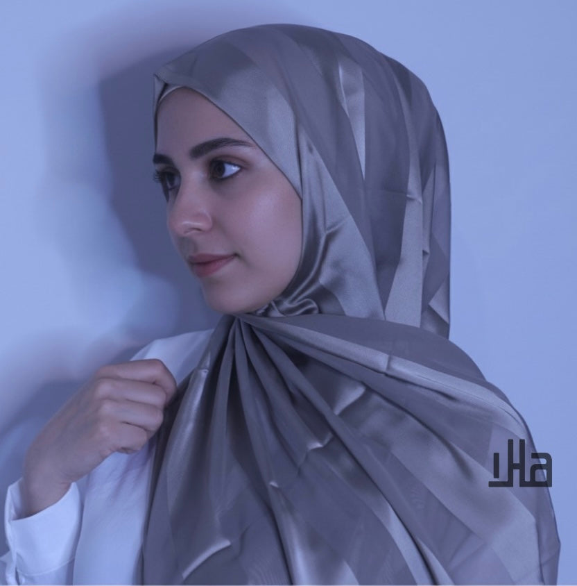 Chiffon and silk blend-Dark Olive Green